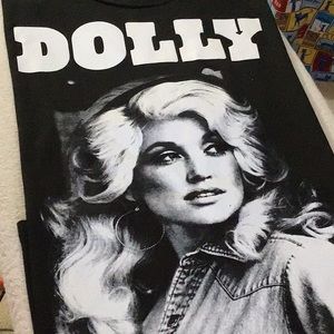 Dolly black t-shirt 3x/3TG